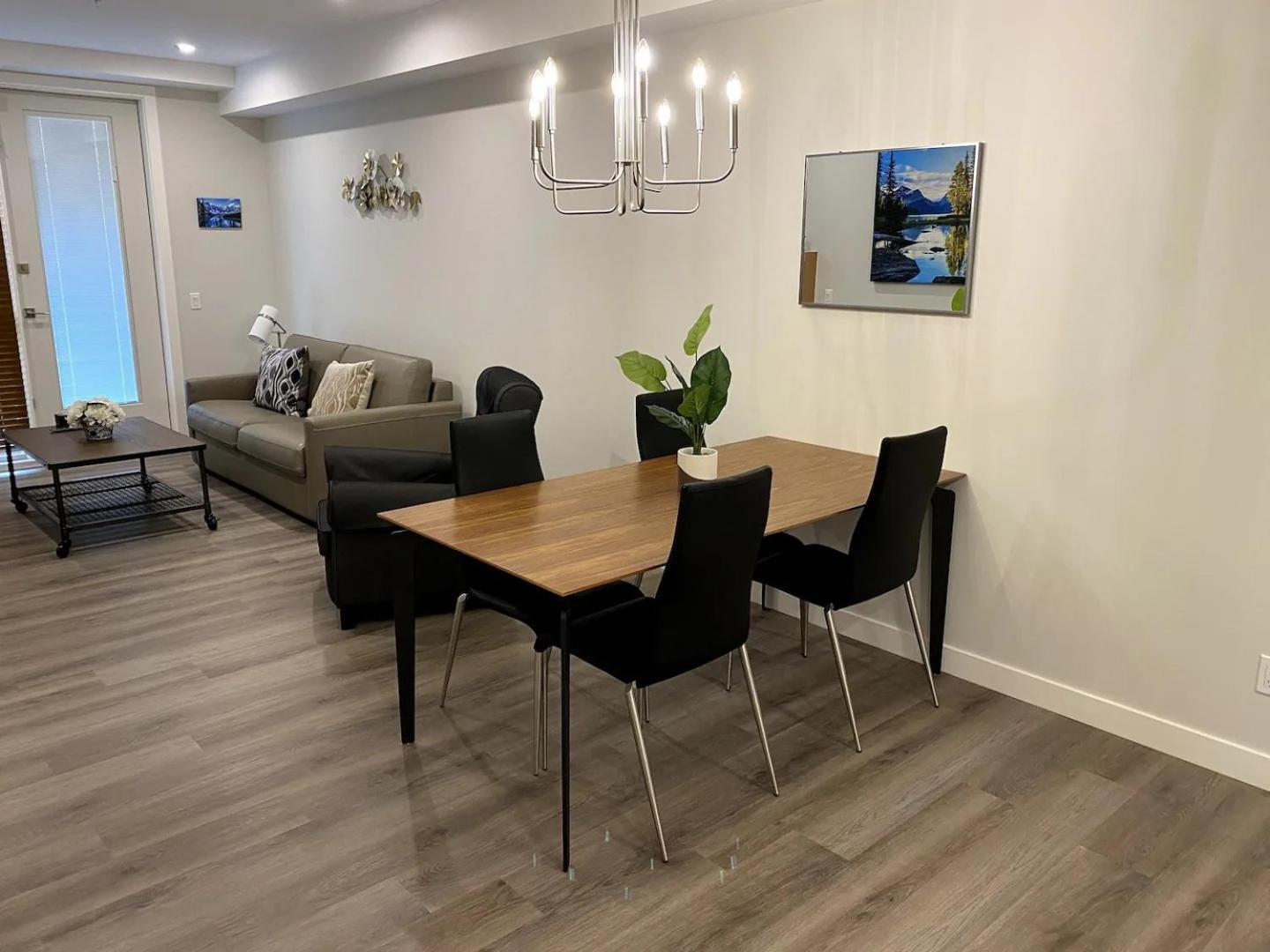 Luxury Unit In The Heart Of Canmore Zewnętrze zdjęcie