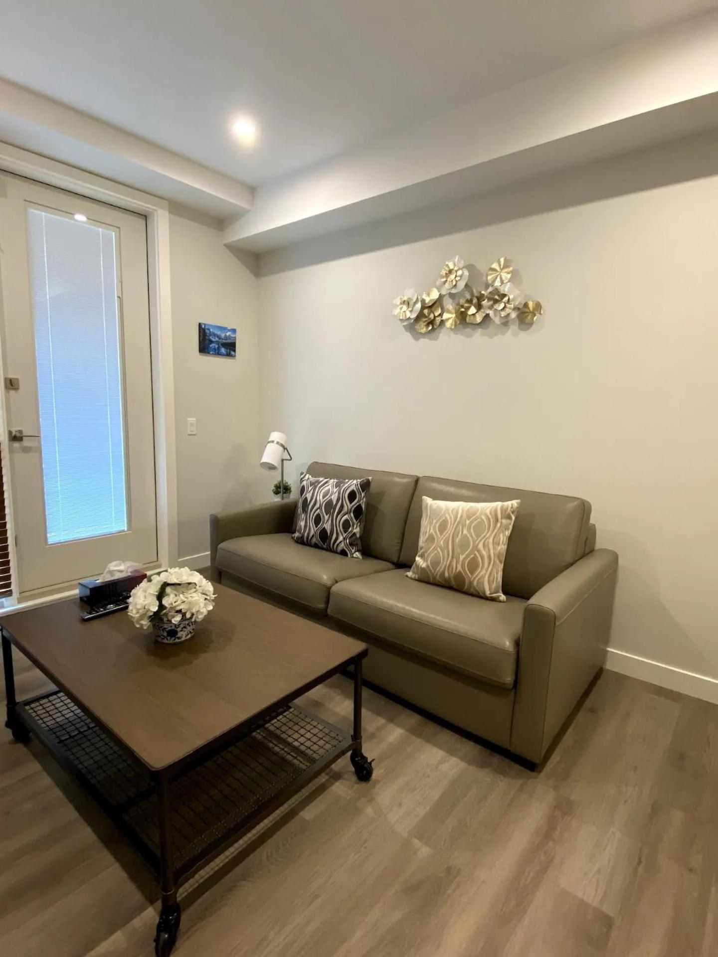 Luxury Unit In The Heart Of Canmore Zewnętrze zdjęcie